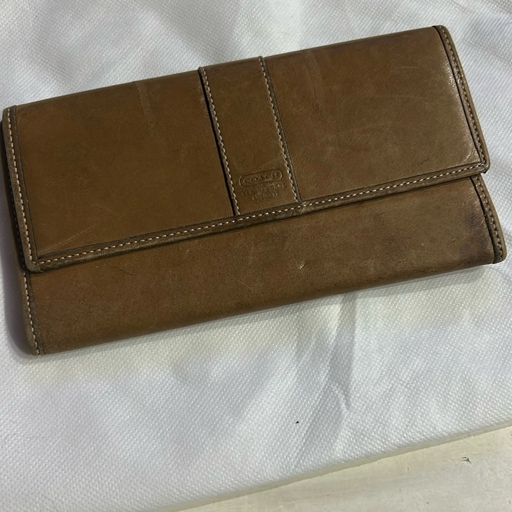 Coach Leatherware Est. 1941 Trifold Wallet